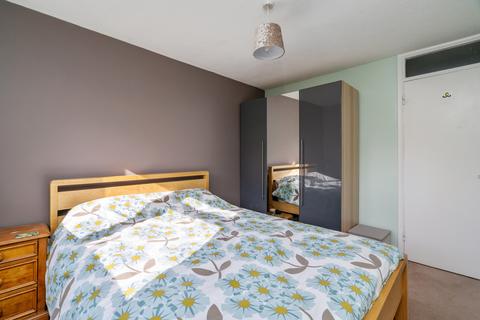 70 Malcolm Way, London, E11 1PW