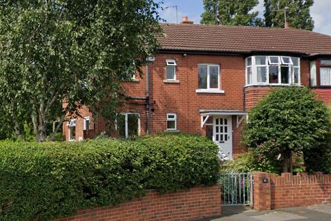 11 Lea Farm Crescent, Leeds, LS5 3QQ