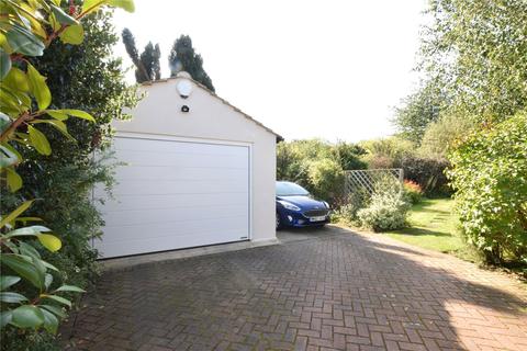 11 Lea Farm Crescent, Leeds, LS5 3QQ