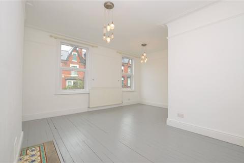 18 Roundhay View, Leeds, LS8 4DX