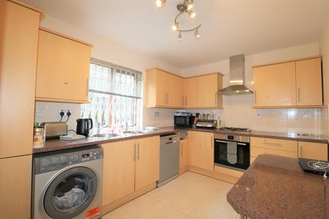 1, Greville Lodge Broadhurst Avenue, Edgware, HA8 8TL