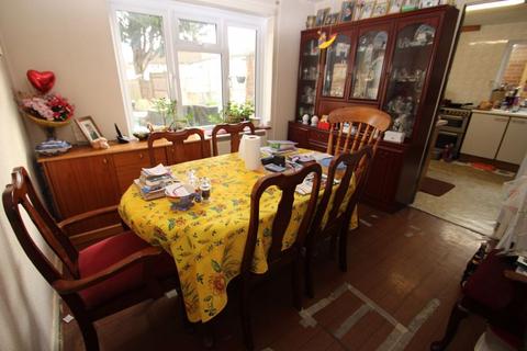 54 Greenfrith Drive, Tonbridge, TN10 3LJ