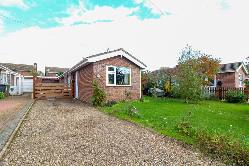 Rivermead, Stalham 3 bed detached bungalow - £195,000