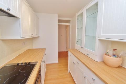 26 Winston Close, Romford, RM7 8LL