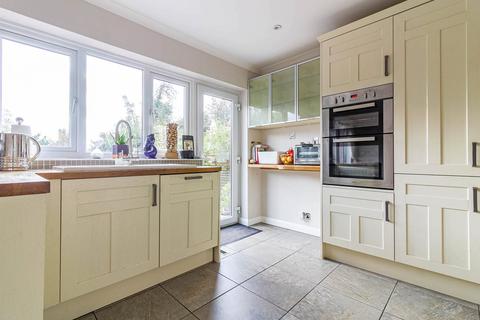 24 Hartland Road, Epping, CM16 4PE