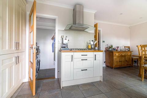 24 Hartland Road, Epping, CM16 4PE