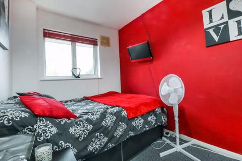 40 The Drive, Slough, SL3 7DB