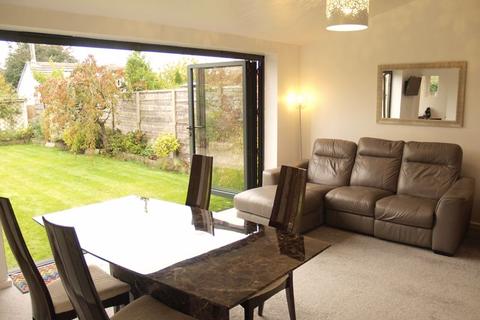 21 Fernlea Road, Marston, Northwich, CW9 6DN