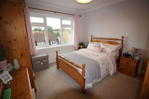 49 Campbell Road, Caterham, CR3 5JQ