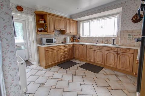 6 Branscombe Close, Exeter, EX4 1RW