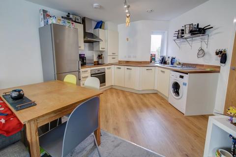 41 Staddle Stone Road, Exeter, EX1 3FS