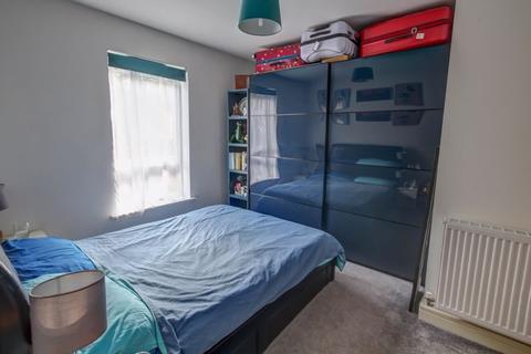 41 Staddle Stone Road, Exeter, EX1 3FS