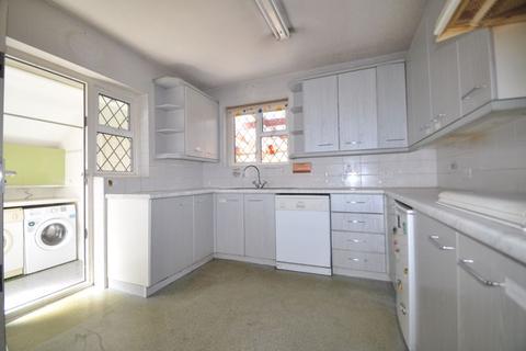 29 Hessle Grove, Epsom, KT17 1JS