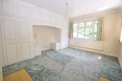 29 Hessle Grove, Epsom, KT17 1JS