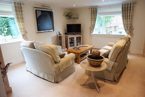 20 Forge Steading, Banstead, SM7 2DT