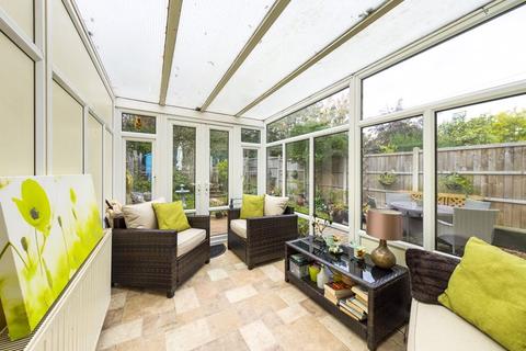 66 Erriff Drive, South Ockendon, RM15 5AY