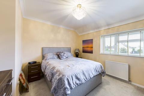 66 Erriff Drive, South Ockendon, RM15 5AY