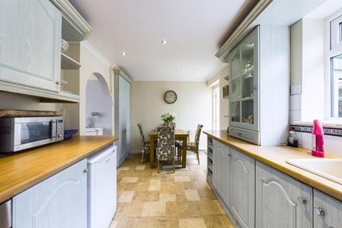 66 Erriff Drive, South Ockendon, RM15 5AY