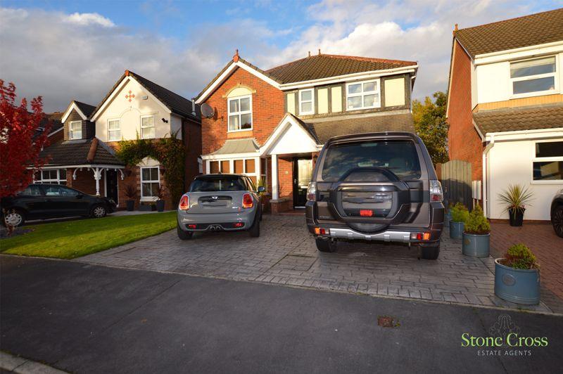 Durrell Way, Lowton, WA3 2LG 4 bed detached house £269,950