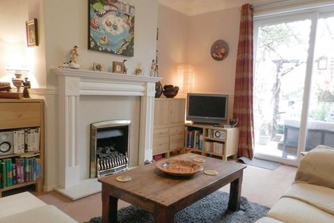 1 Glanyrafon, Cenarth, Newcastle Emlyn, SA38 9JR