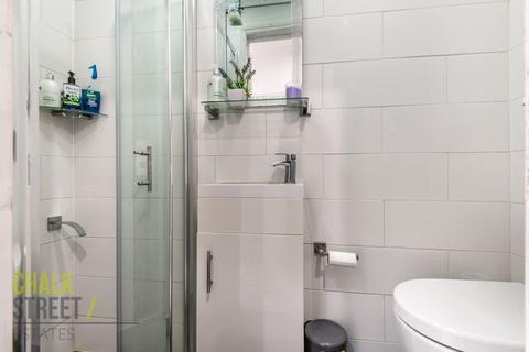 38 Macdonald Avenue, Hornchurch, RM11 2NE