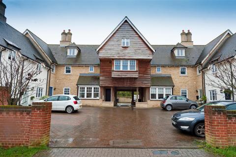 18 Black Barn Close, Lower Somersham, Ipswich, IP8 4PX