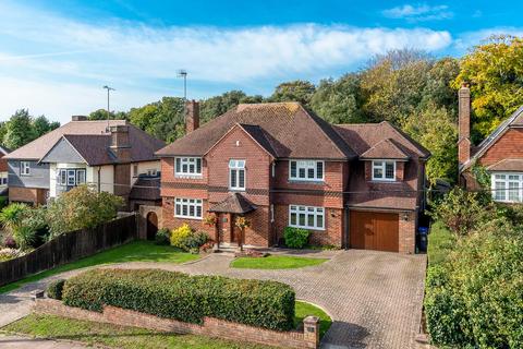 63 First Avenue, Worthing, BN14 9NP