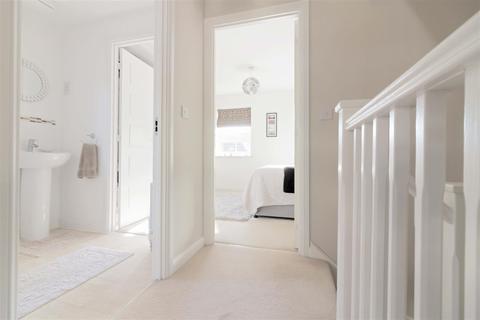 7 Cambrian Way, Worthing, BN13 1FE