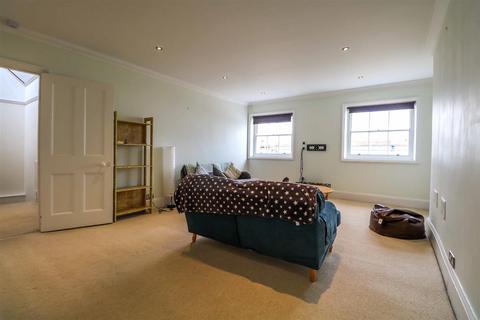 2 bedroom apartment for sale, Lewes Crescent, Brighton