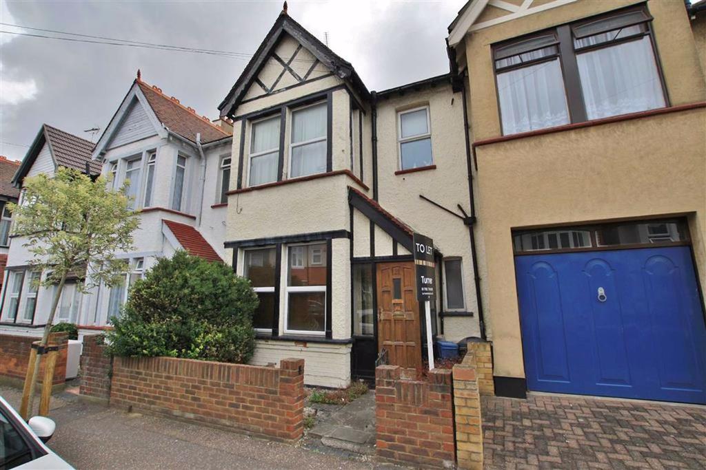 Northview Drive, Westcliff On Sea, Essex 1 bed flat £675 pcm (£156 pw)