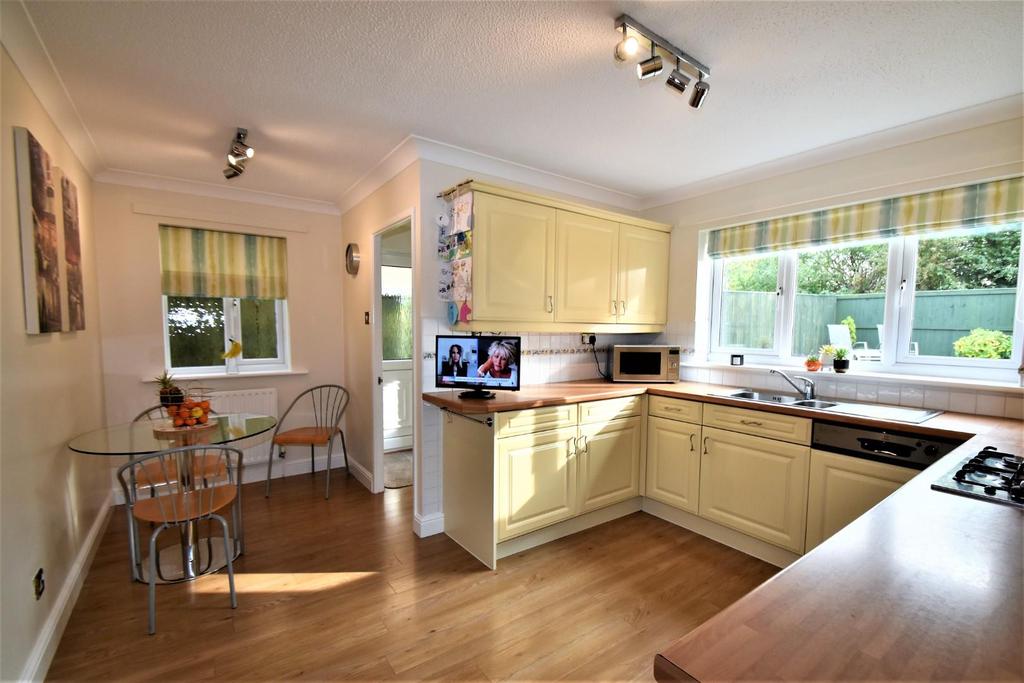 Kitchen/breakfast area