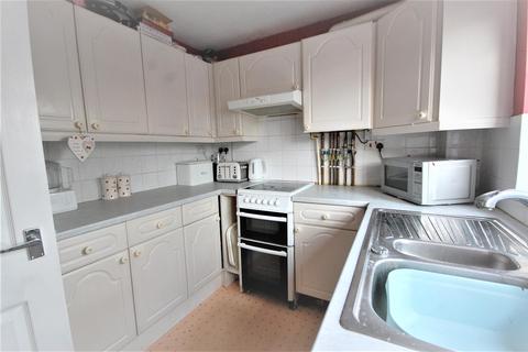 5 Booths Close, Welham Green, Hatfield, AL9 7NW