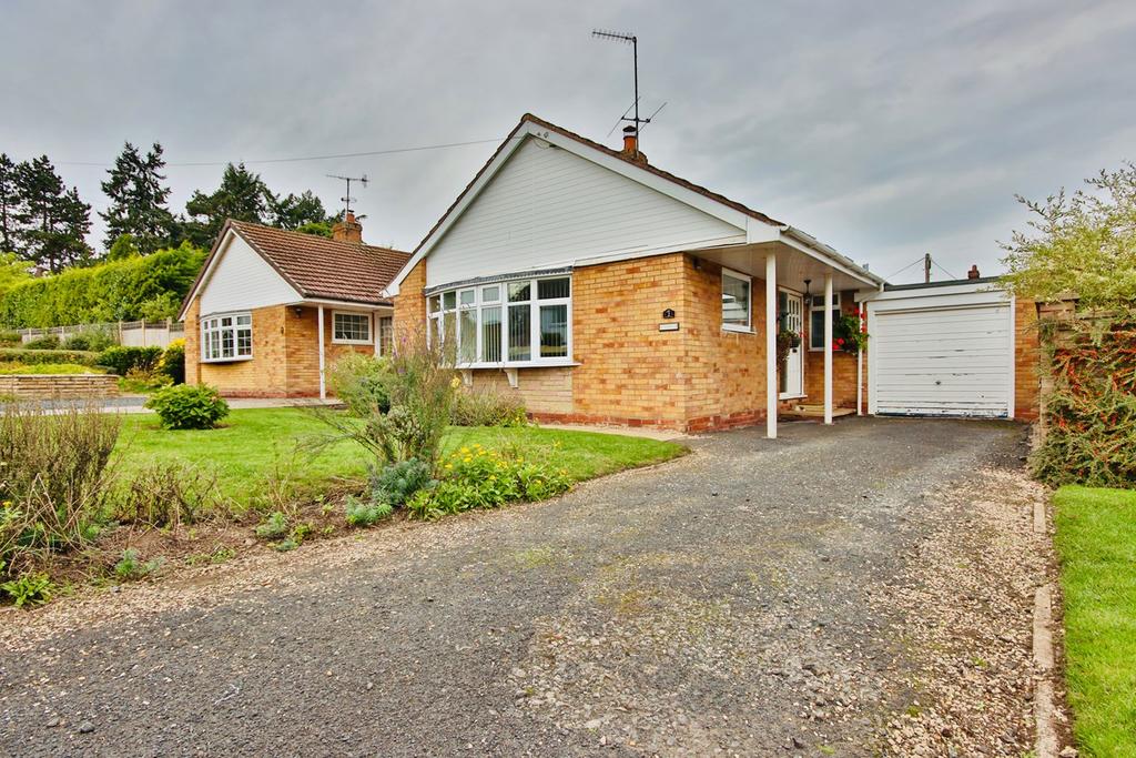 Zermatt Close, Northwick, Worcester, WR3 2 bed detached bungalow £300,000