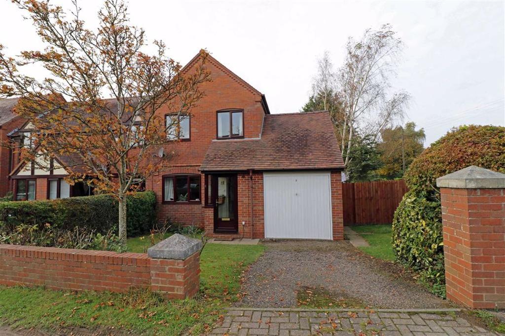 Mill Close, Norton Lindsey, Warwick... 3 bed end of terrace house £