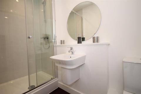 26 Baywillow Avenue, Carshalton, SM5 2AX