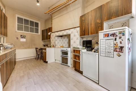 44 Fitzjames Avenue, London, W14 0RR