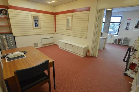 44 Station Road, Burry Port, SA16 0LP
