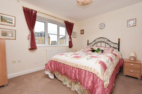10 Eugene Way, Eastbourne, BN23 5BH