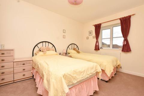 10 Eugene Way, Eastbourne, BN23 5BH