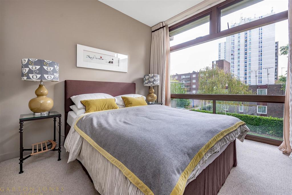 Bedroom.jpg