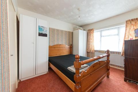 8 Kimberley Road, Newington, Ramsgate, CT12 6HF