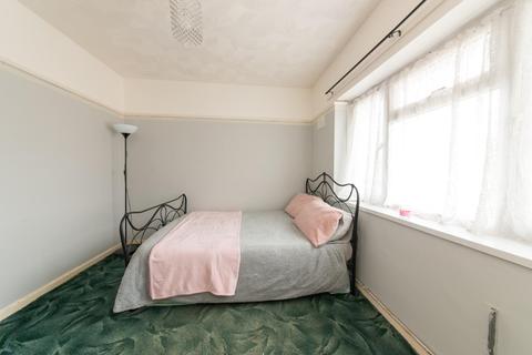 8 Kimberley Road, Newington, Ramsgate, CT12 6HF