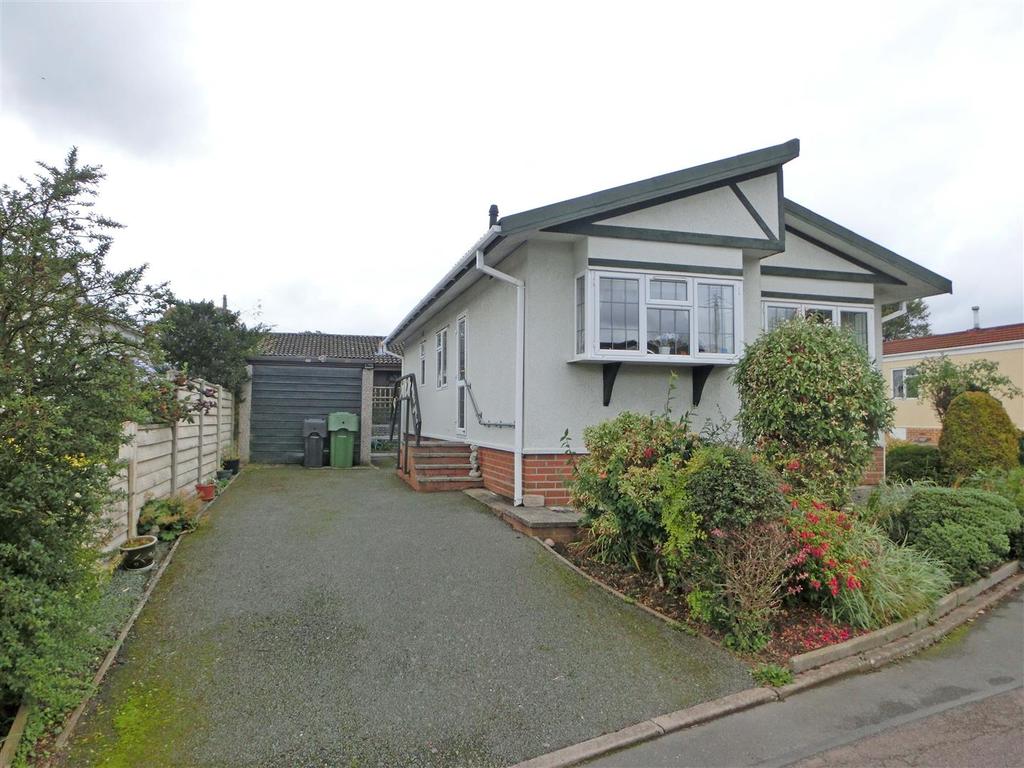 Chapel Lane, St Mary's Park, Wythall 2 bed park home for sale £175,000