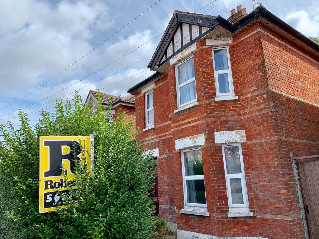 FIVE DOUBLE BEDROOMS SEDGLEY ROAD, WINTON 5 bed house £1,975 pcm (£