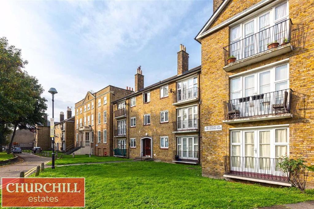 Clock House, Walthamstow, London 1 bed flat £275,000