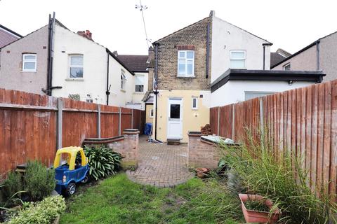 81 Barnfield Road, Belvedere, DA17 5NQ