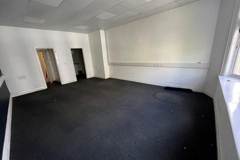 Office to rent, 2nd Floor front, 17 St. Sepulchre Gate, Town Centre, Doncaster