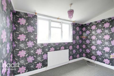 50 Upper Sean, Stevenage, SG2 9XW