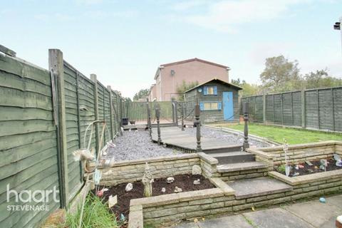 50 Upper Sean, Stevenage, SG2 9XW