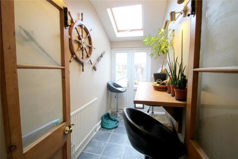 40 Ruby Street, Bristol, BS3 3DY